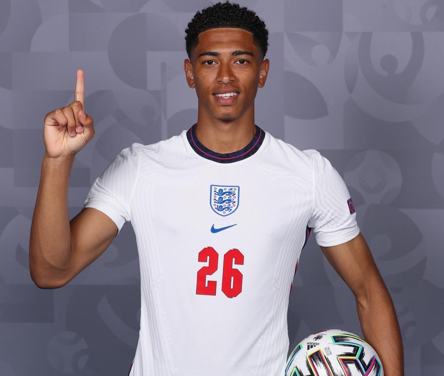 NBA季后赛展望：东部、西部首轮对阵,（NBA季后赛前瞻：东西部首轮对决）