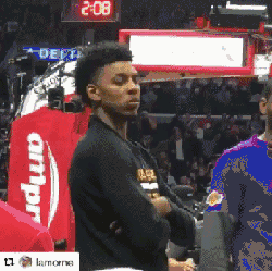 巴萨三球逆转阿拉维斯！亚马尔传射、奥尔莫梅开二度...（巴萨连进三球翻盘阿拉维斯：亚马尔传射发威，奥尔莫梅开二度）