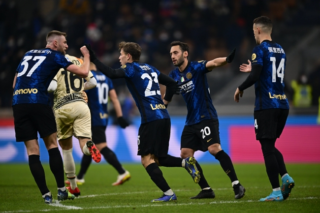 英超节礼日遭遇“寒流”：欧洲赛事扩军致传统赛程缩水（英超节礼日不再热闹：欧洲赛制扩军挤占传统赛程）