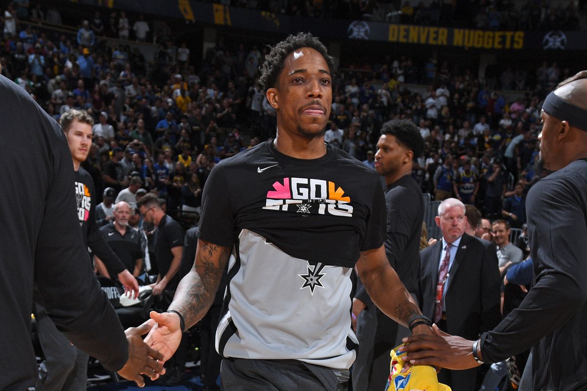 经纪人：阿什拉夫在巴黎很开心；皇马是阿什拉夫的家（经纪人：阿什拉夫在巴黎过得很开心，皇马始终是他的家）