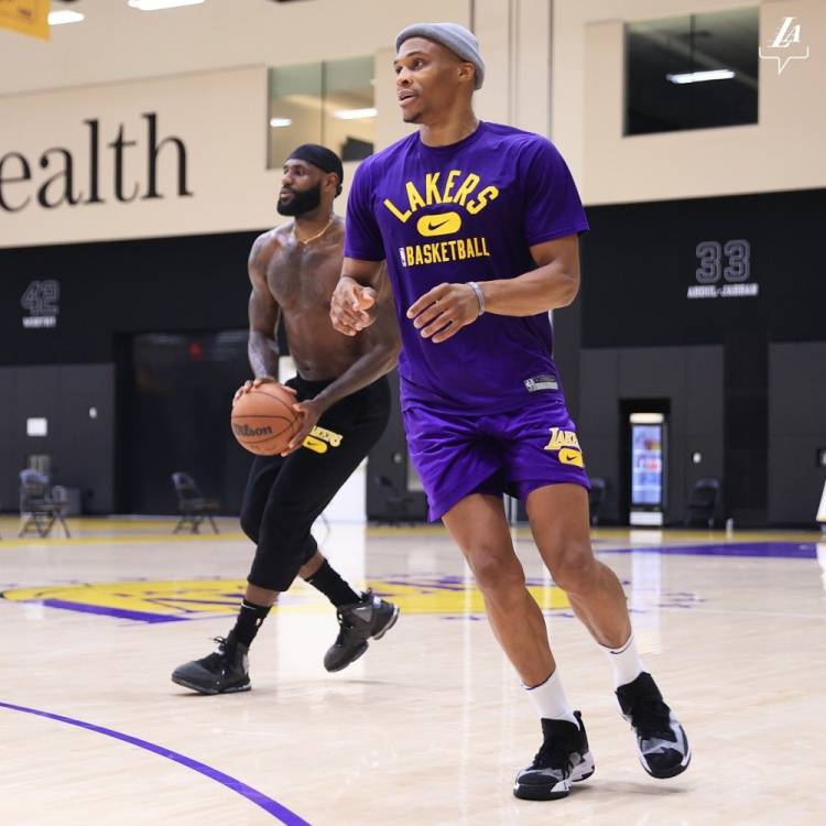 沈阳体育学院教师兼运动员徐梦桃夺得2025-2026赛季自由式滑雪空中技巧世界杯首金（自由式滑雪空中技巧世界杯2025-2026赛季首金花落沈阳体院教师兼运动员徐梦桃）