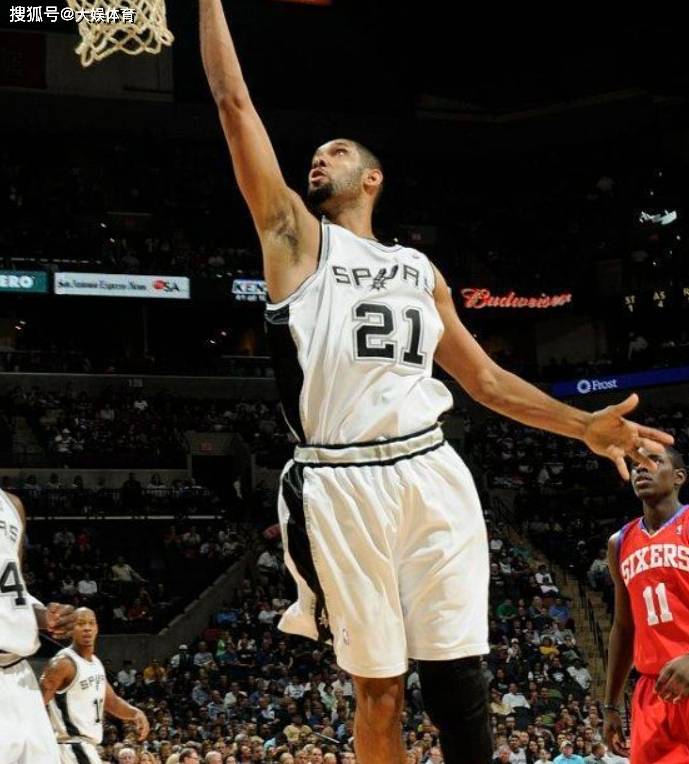 海登海姆1-1法兰克福，齐夫齐瓦泽、克里斯滕森破门（海登海姆1-1战平法兰克福，齐夫齐瓦泽与克里斯滕森各入一球）