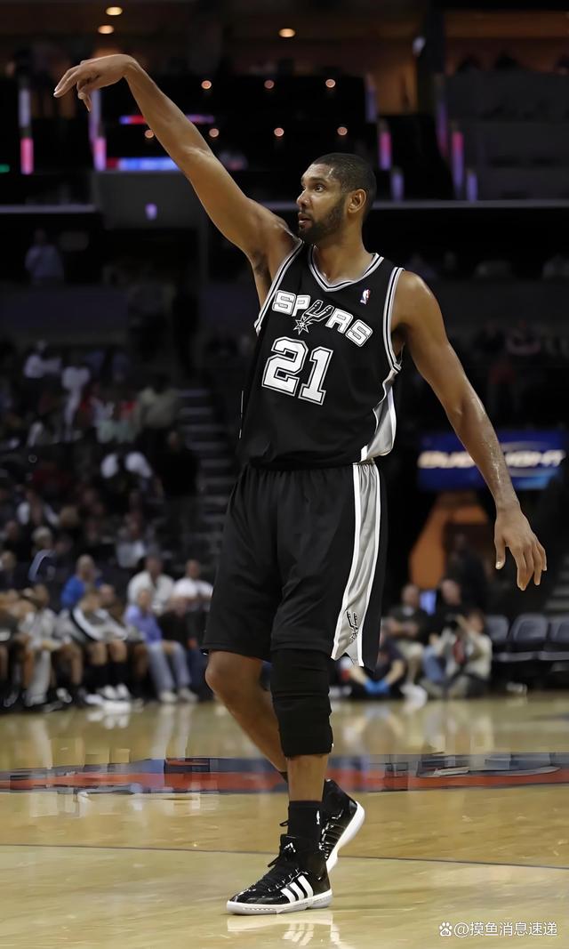 越来越好 开拓者众将收到粉丝送的友谊手链，@楊瀚森-Hans 用英文表达感谢（氛围越来越好！粉丝送上友谊手链，开拓者众将齐晒收获，@楊瀚森-Hans 英文致谢）